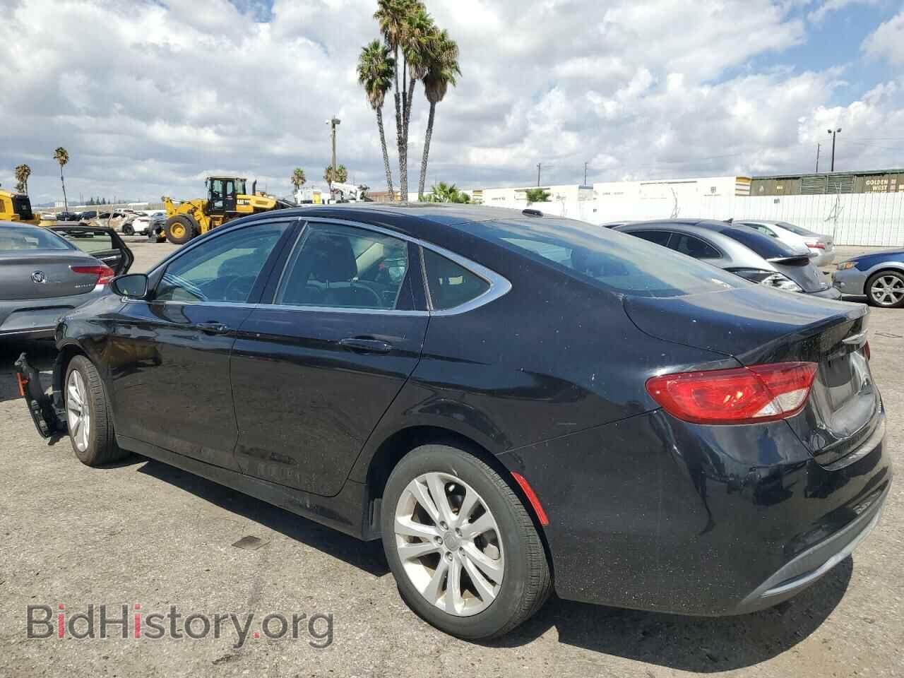 2015 CHRYSLER 200 - VIN: 1C3CCCAB9FN627172 - Фото 2