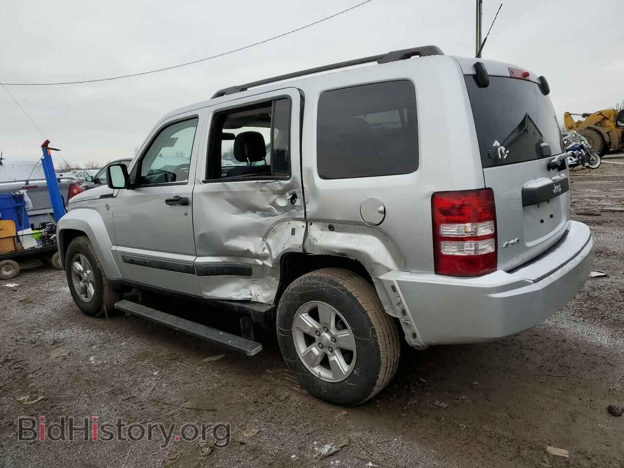2011 JEEP LIBERTY - VIN: 1J4PN2GK7BW540040 - Фото 2