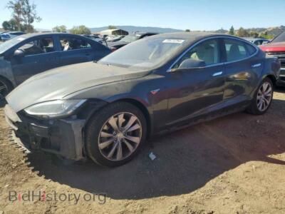 2016 Tesla MODEL S, темно-серый — VIN 5YJSA1E15GF127724, Copart