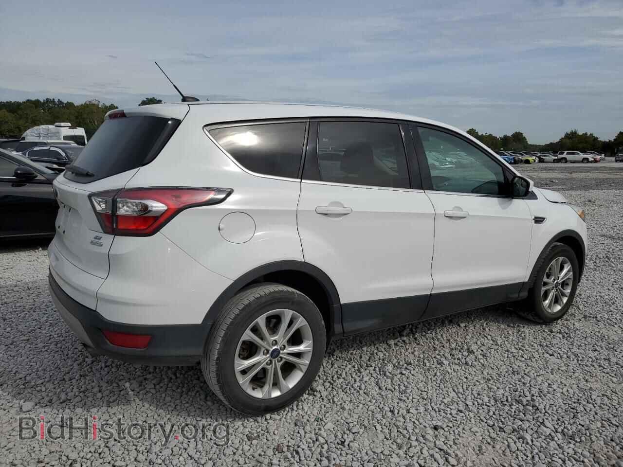 2017 FORD ESCAPE - VIN: 1FMCU0GD9HUB20681 - Фото 3