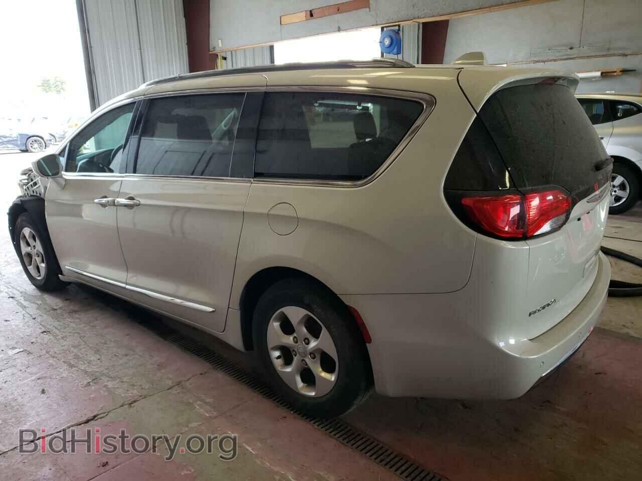 2017 CHRYSLER PACIFICA - VIN: 2C4RC1EG8HR708413 - Фото 2