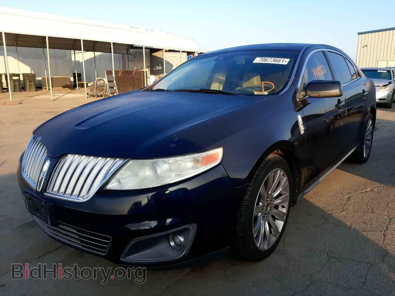 2009 LINCOLN MKS - VIN: 1LNHM93R89G635005 - Фото 2
