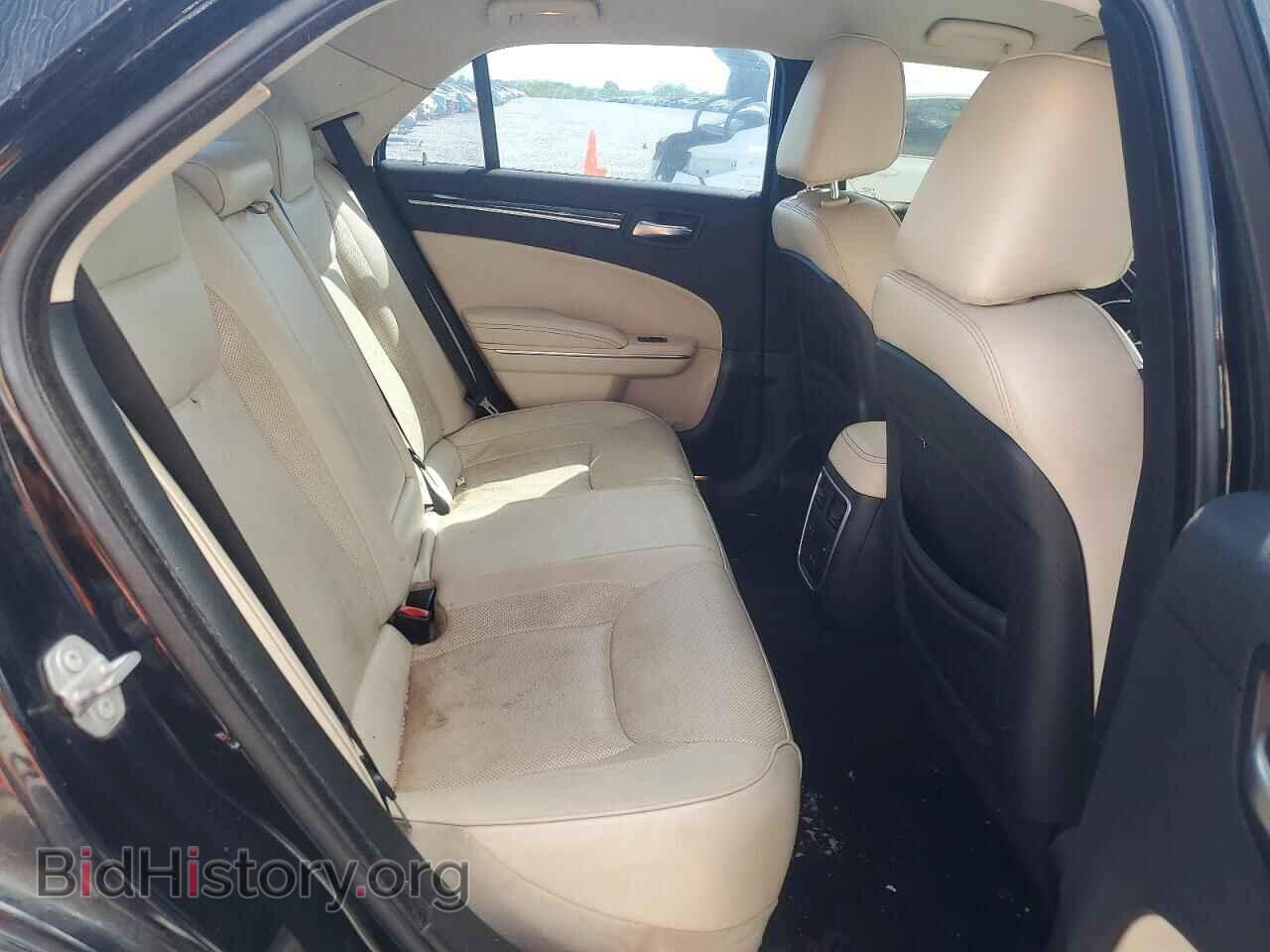 2018 CHRYSLER 300 - VIN: 2C3CCAEG0JH142673 - Фото 10