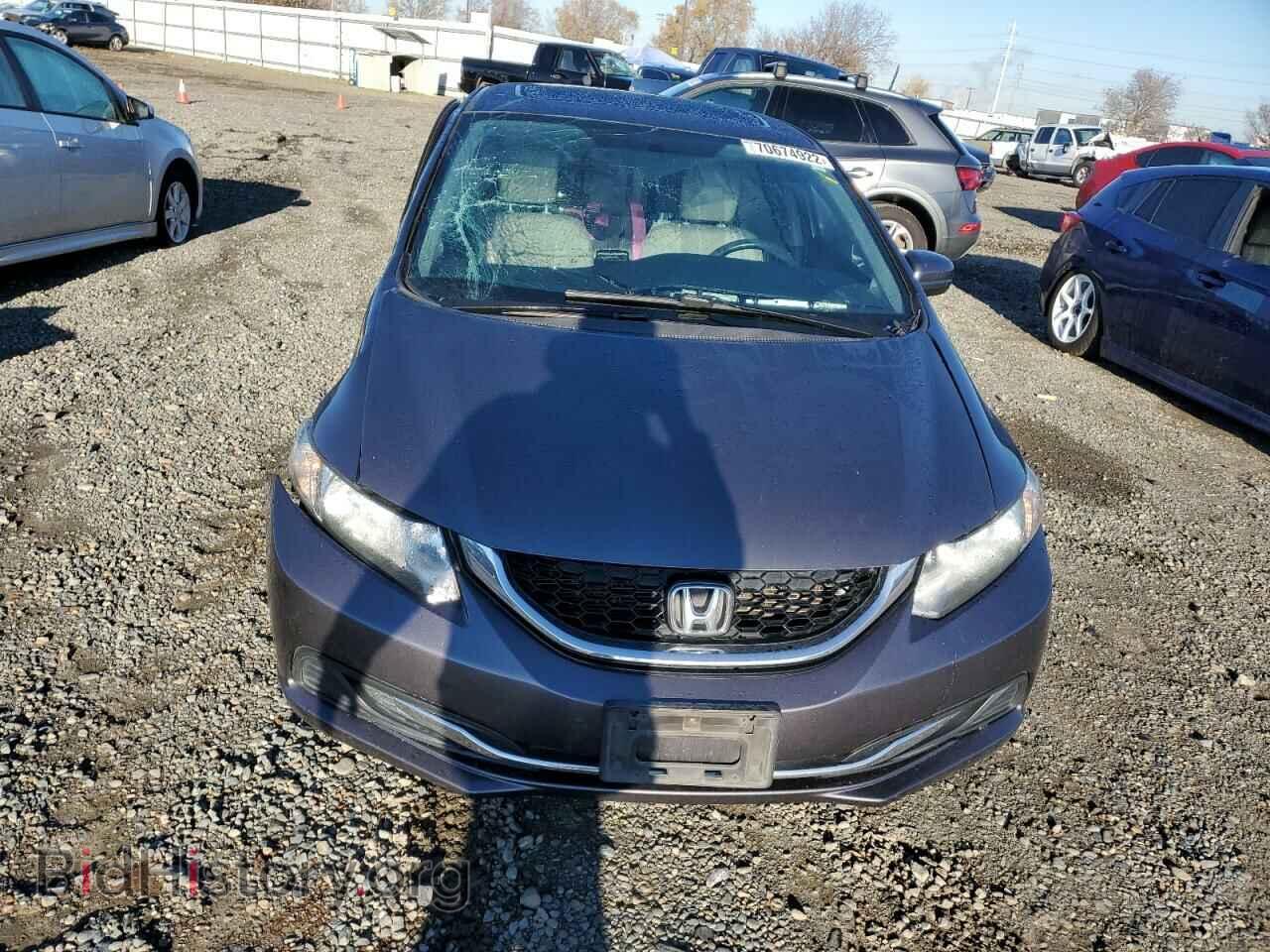 2015 HONDA CIVIC - VIN: 2HGFB2F81FH523093 - Фото 5