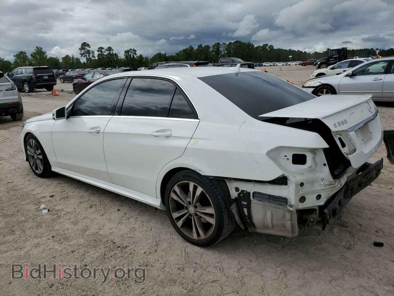 2014 MERCEDES-BENZ E-CLASS - VIN: WDDHF5KB0EA878869 - Фото 2