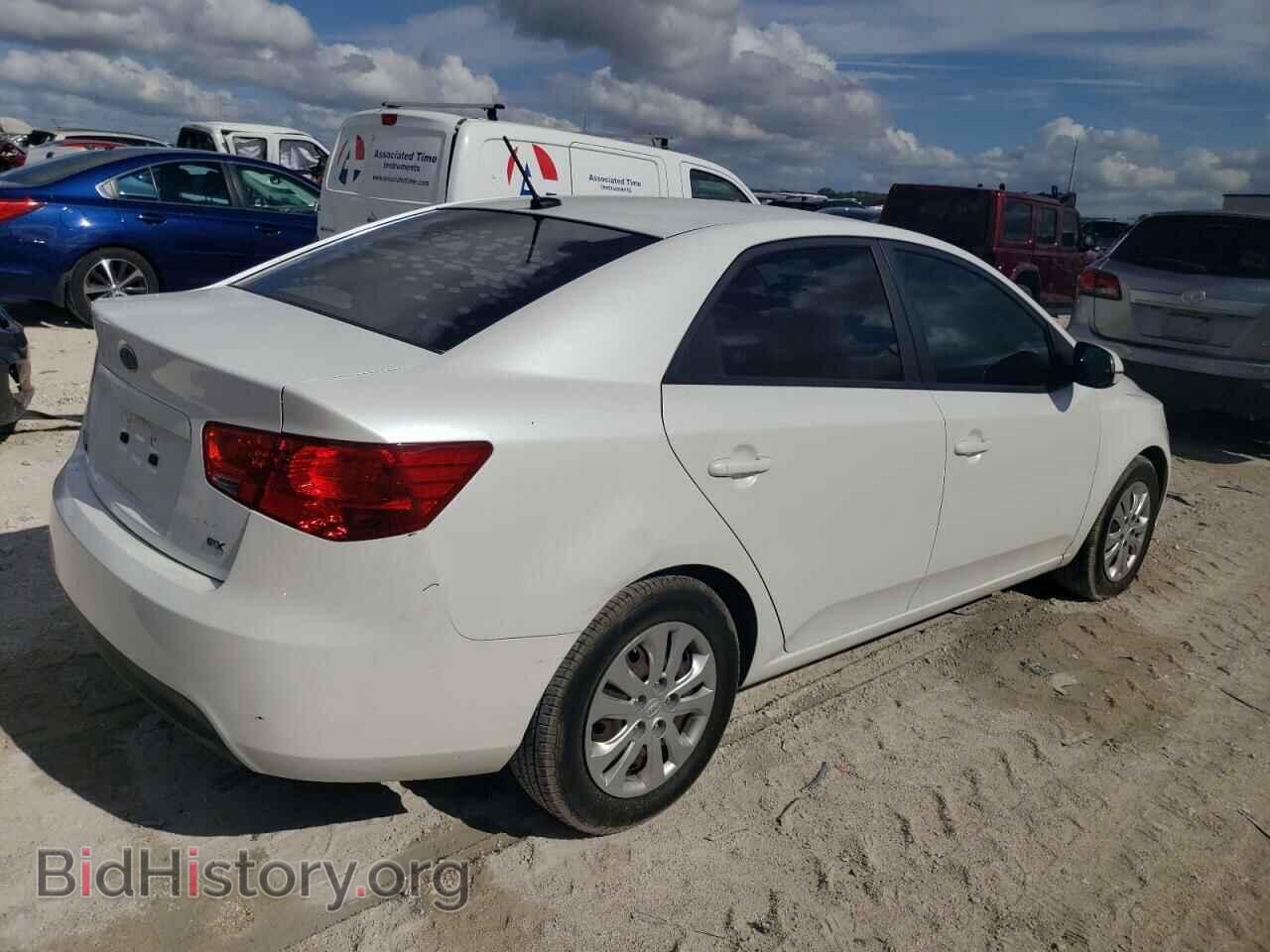 2012 KIA FORTE - VIN: KNAFU4A29C5642680 - Фото 3