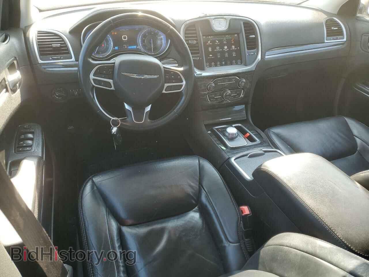 2017 CHRYSLER 300 - VIN: 2C3CCAAG2HH662129 - Фото 8