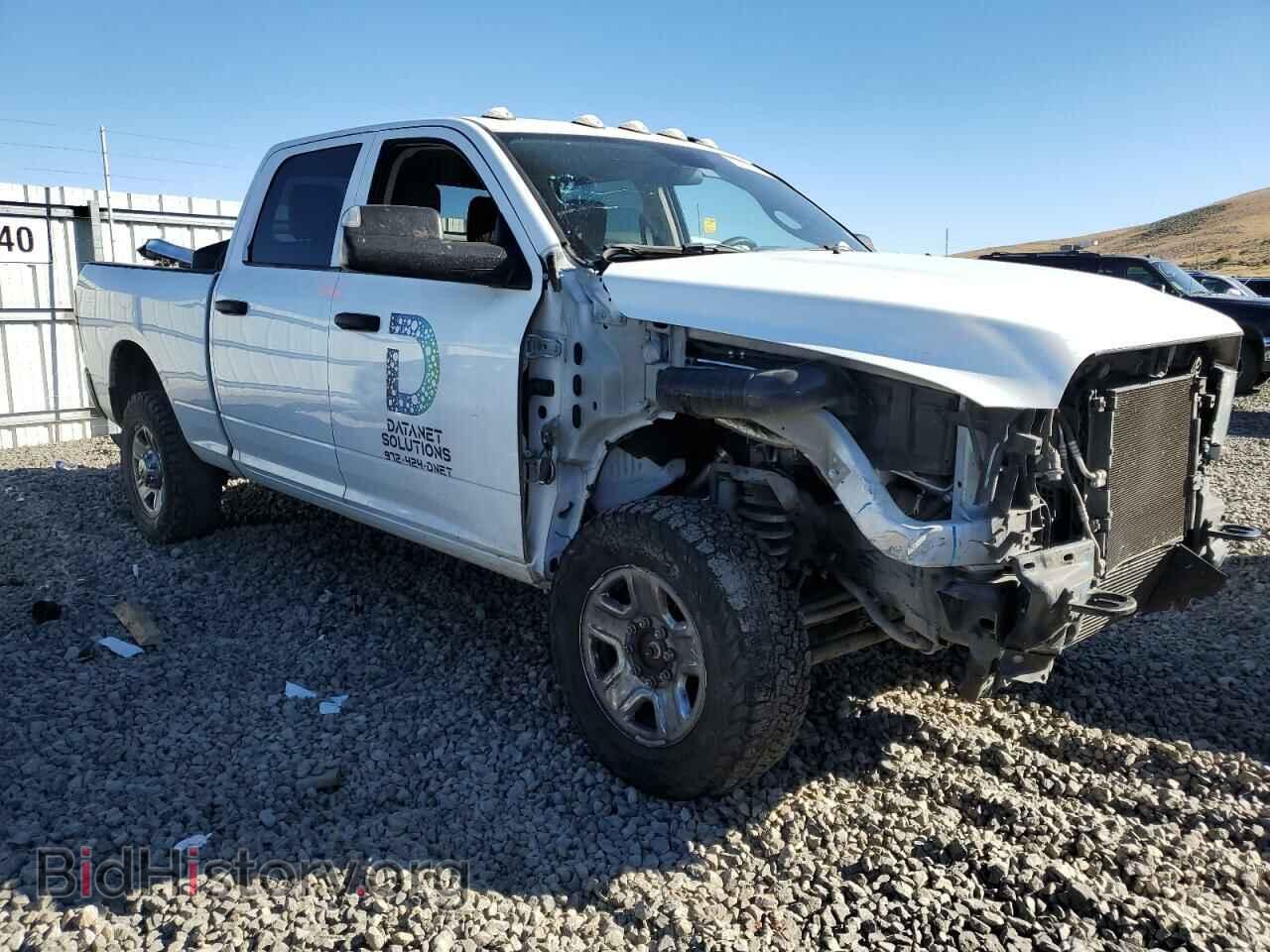2018 RAM All Models - VIN: 3C6UR5CL7JG358968 - Photo 4