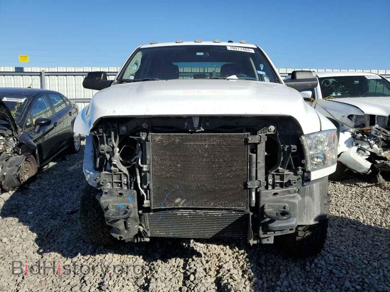 2018 RAM All Models - VIN: 3C6UR5CL7JG358968 - Photo 5
