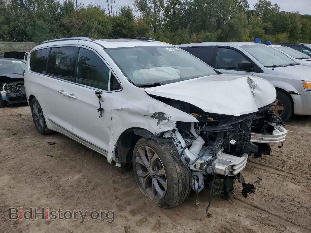 2018 CHRYSLER PACIFICA - VIN: 2C4RC1GG1JR260213 - Фото 4