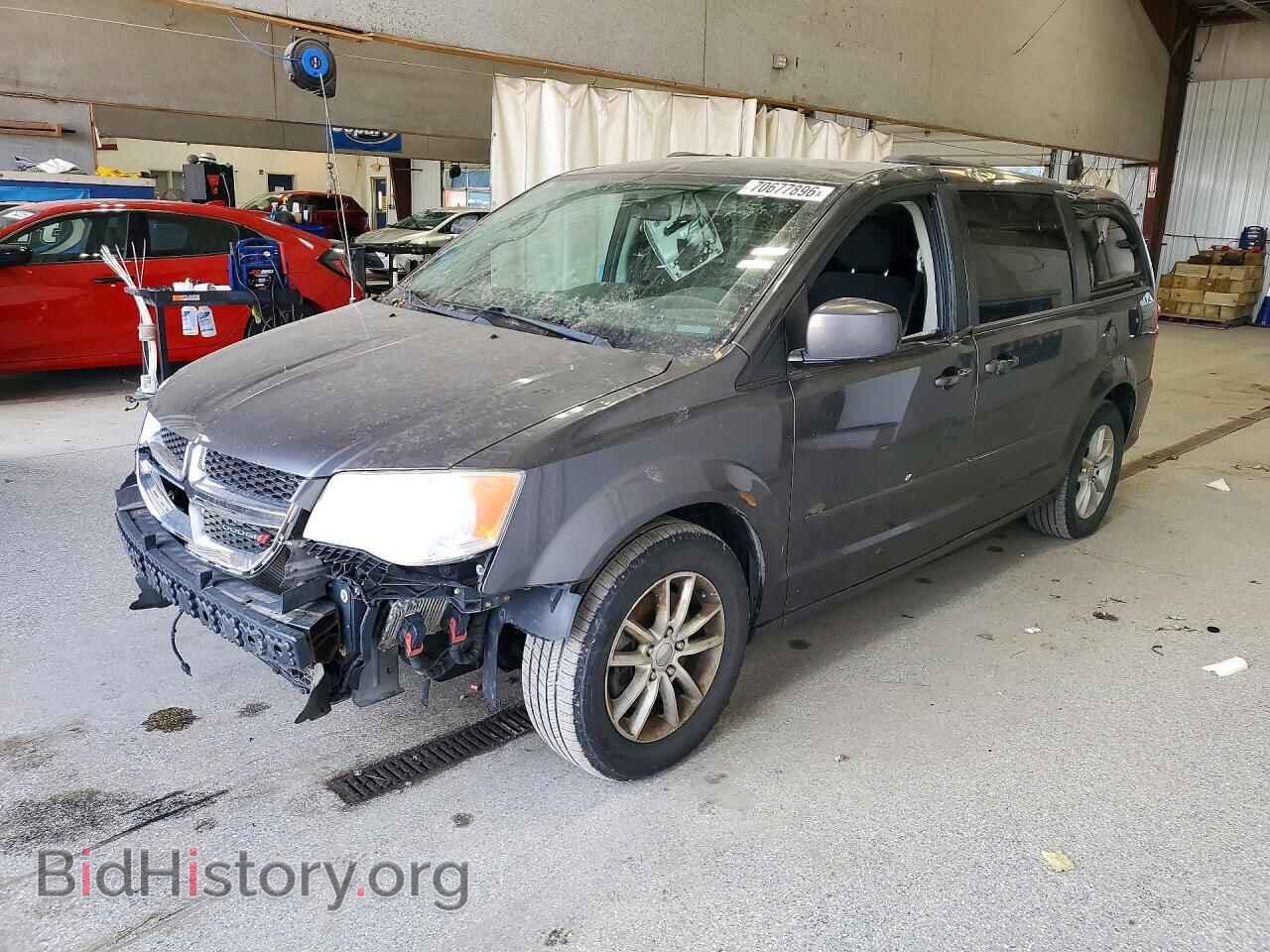 2015 Dodge CARAVAN SXT (VIN 2C4RDGCG0FR528861) — photo 1 of 13, Copart, damage: top/roof