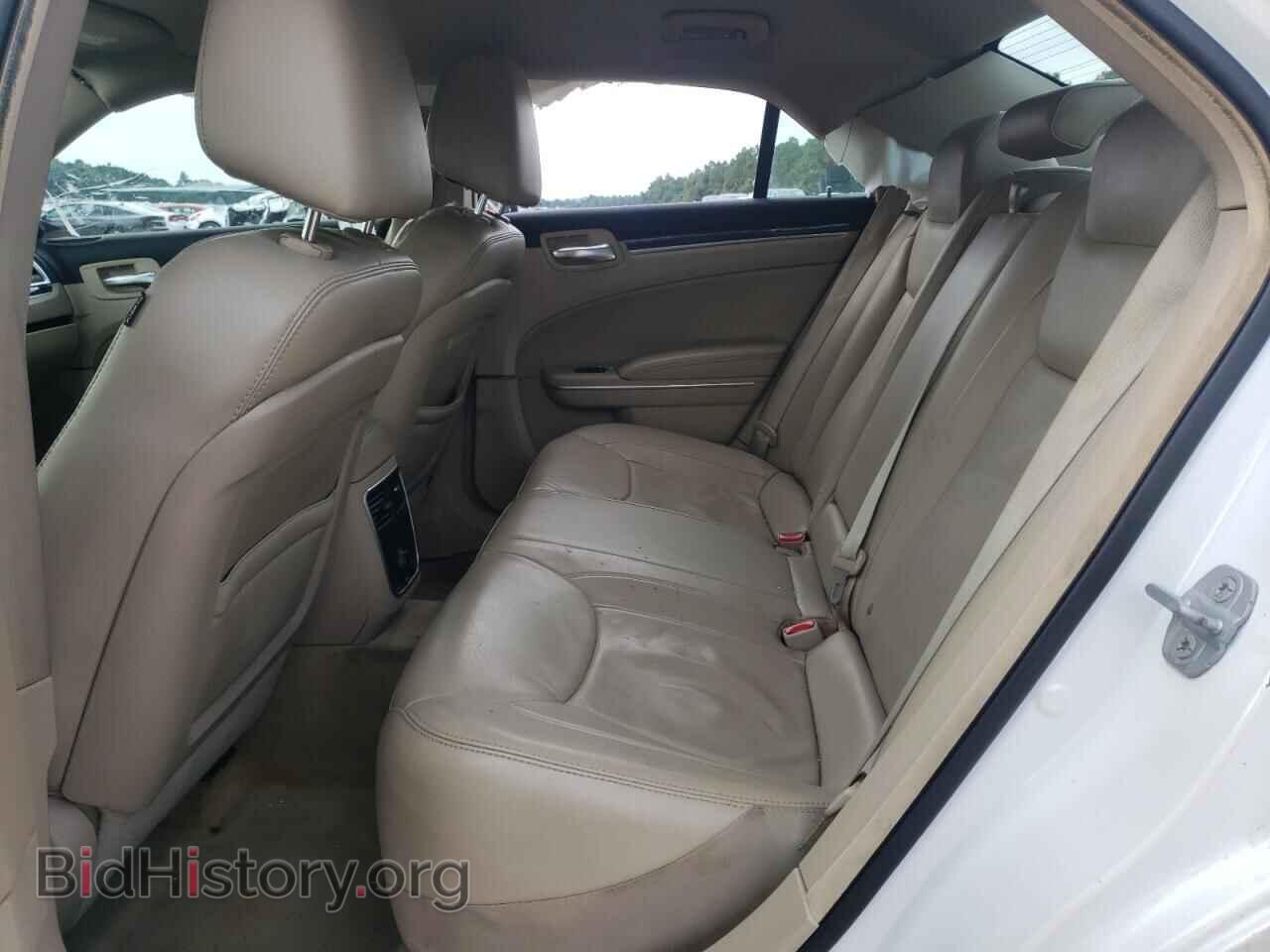 2014 CHRYSLER 300 - VIN: 2C3CCAAG6EH307122 - Фото 10