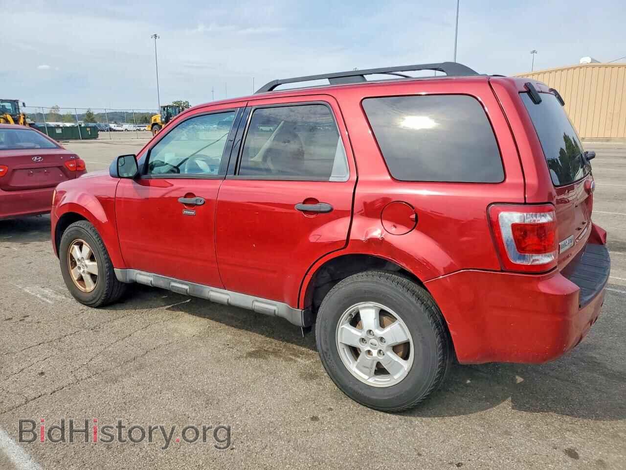 2010 FORD ESCAPE - VIN: 1FMCU9D71AKC82700 - Photo 2