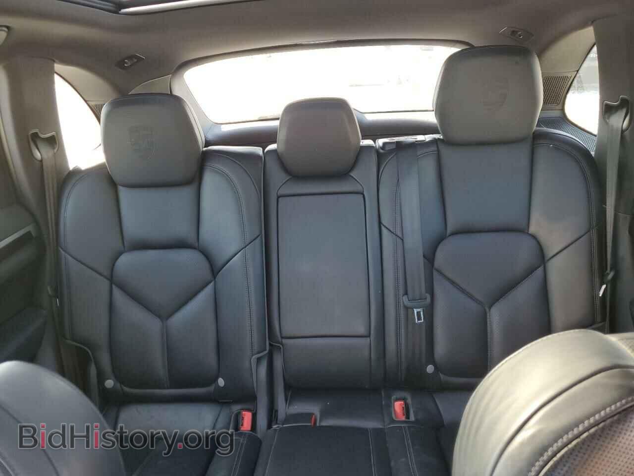 2017 PORSCHE CAYENNE - VIN: WP1AA2A29HKA81818 - Фото 10