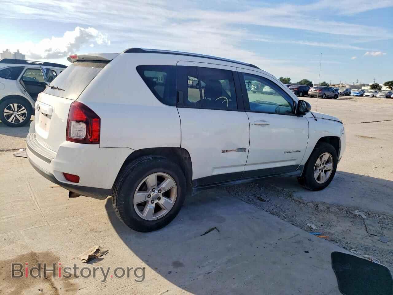 2014 Jeep COMPASS (VIN 1C4NJCBAXED829572) — фото 3 из 14