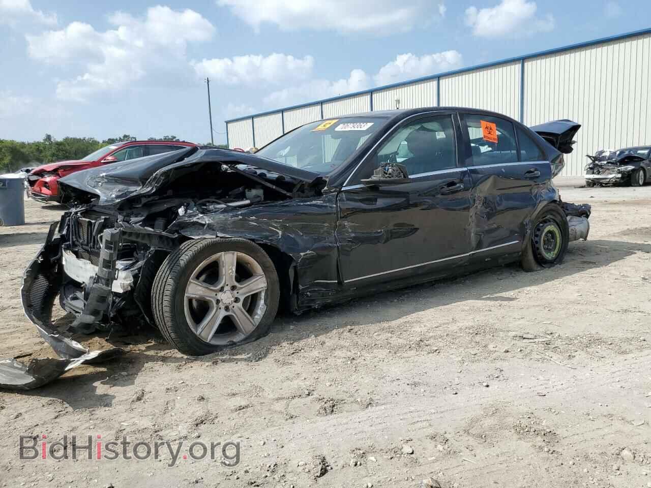 Photo WDDGF5EB3BA520460 - MERCEDES-BENZ C-CLASS 2011