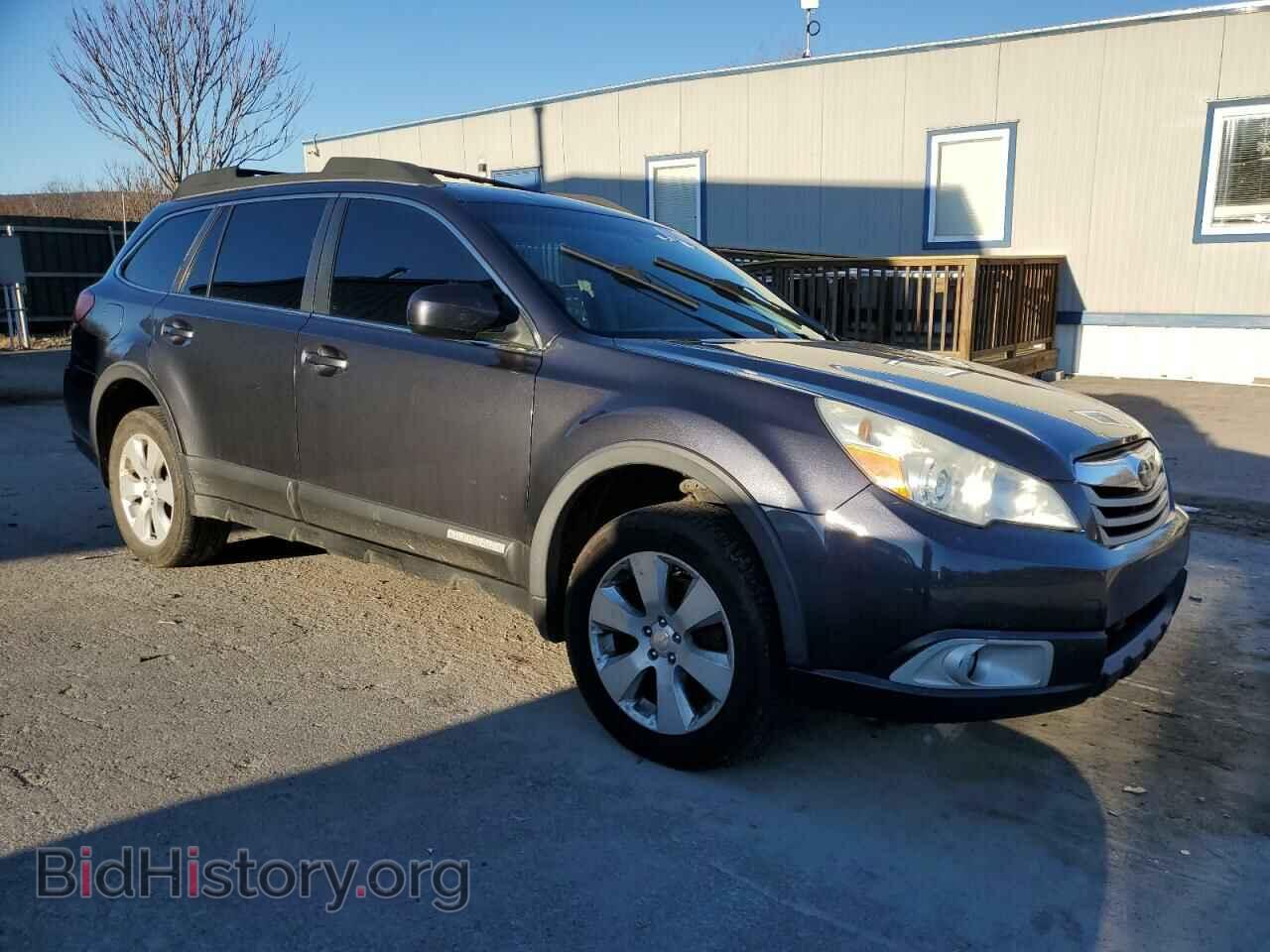 2011 SUBARU OUTBACK - VIN: 4S4BRBGC8B3372869 - Photo 4