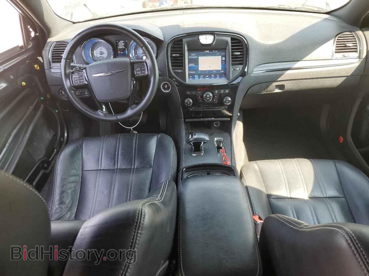 2013 CHRYSLER 300 - VIN: 2C3CCABG0DH743204 - Фото 8