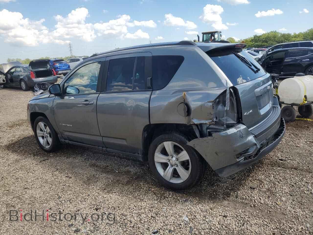 2012 JEEP COMPASS - VIN: 1C4NJDEB2CD600228 - Photo 2