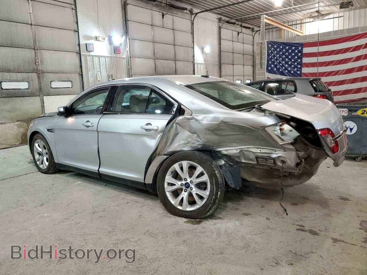 2010 FORD TAURUS - VIN: 1FAHP2EW2AG104673 - Фото 2