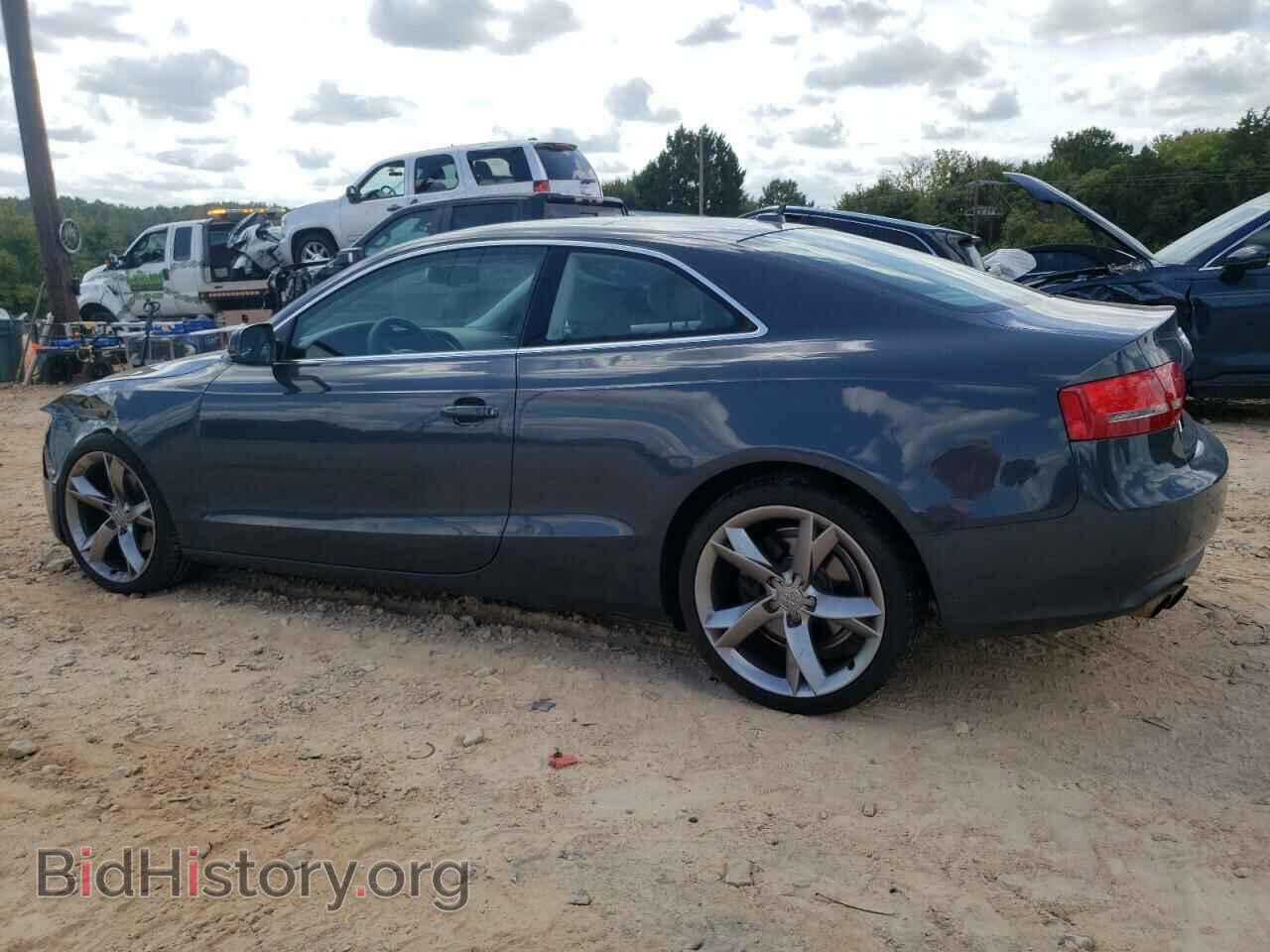 2011 AUDI A5 - VIN: WAULFAFR5BA065766 - Photo 2