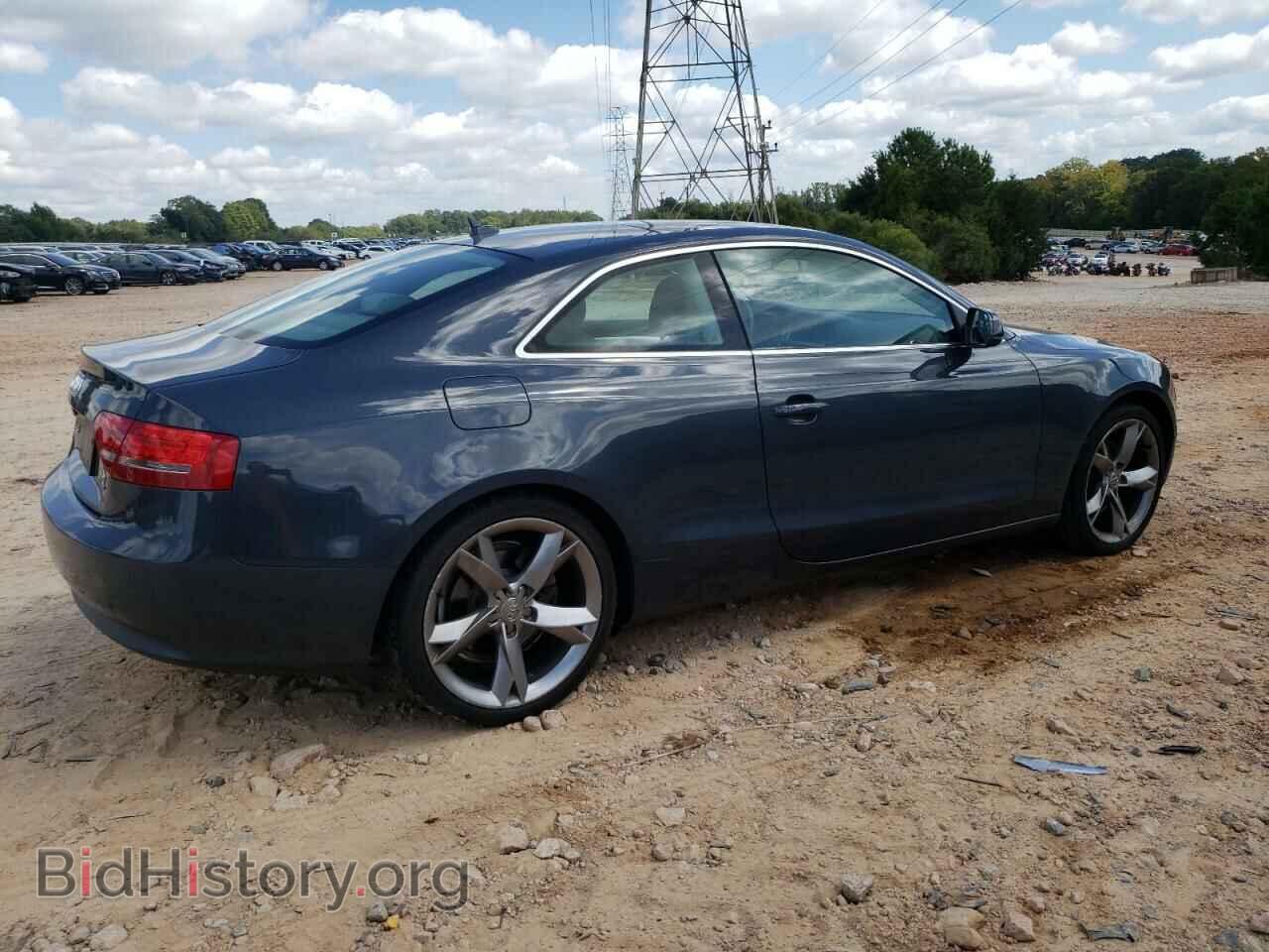 2011 AUDI A5 - VIN: WAULFAFR5BA065766 - Photo 3