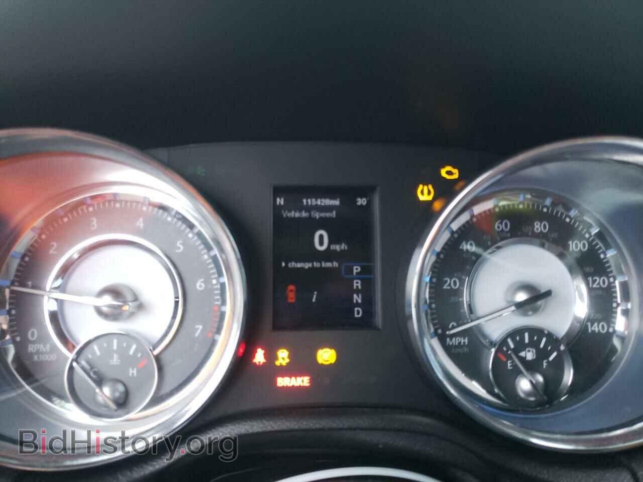 2012 CHRYSLER 300 - VIN: 2C3CCAAG2CH116312 - Фото 9