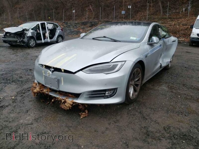 2016 Tesla MODEL S (VIN 5YJSA1E29GF170438) — фото 3 из 10
