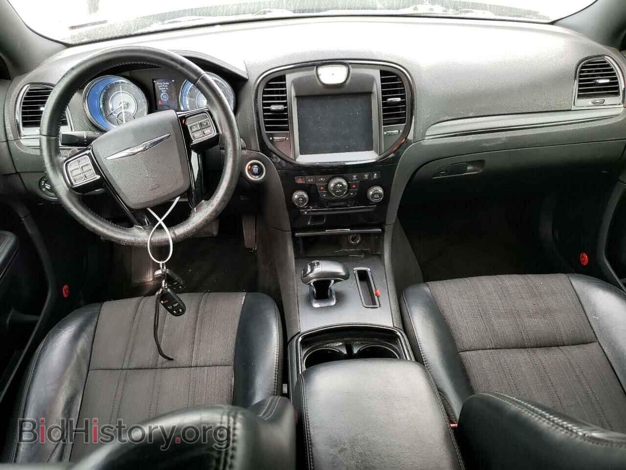 2013 CHRYSLER 300 - VIN: 2C3CCAGG9DH606769 - Фото 8