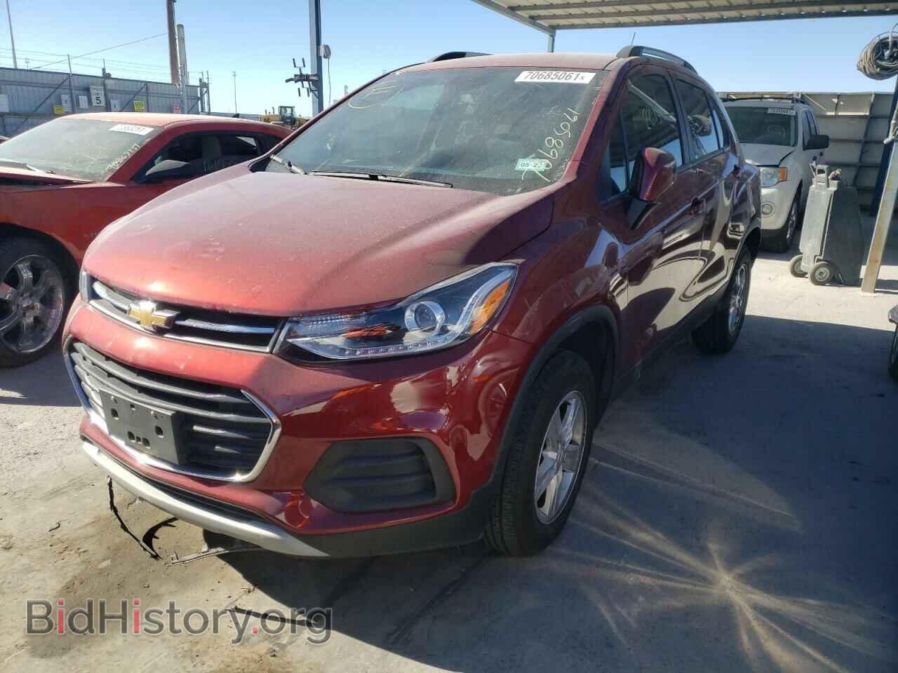 2021 CHEVROLET TRAX - VIN: KL7CJPSB7MB359645 - Фото 4
