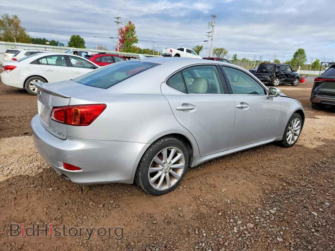 2009 LEXUS IS - VIN: JTHCK262092031843 - Photo 3