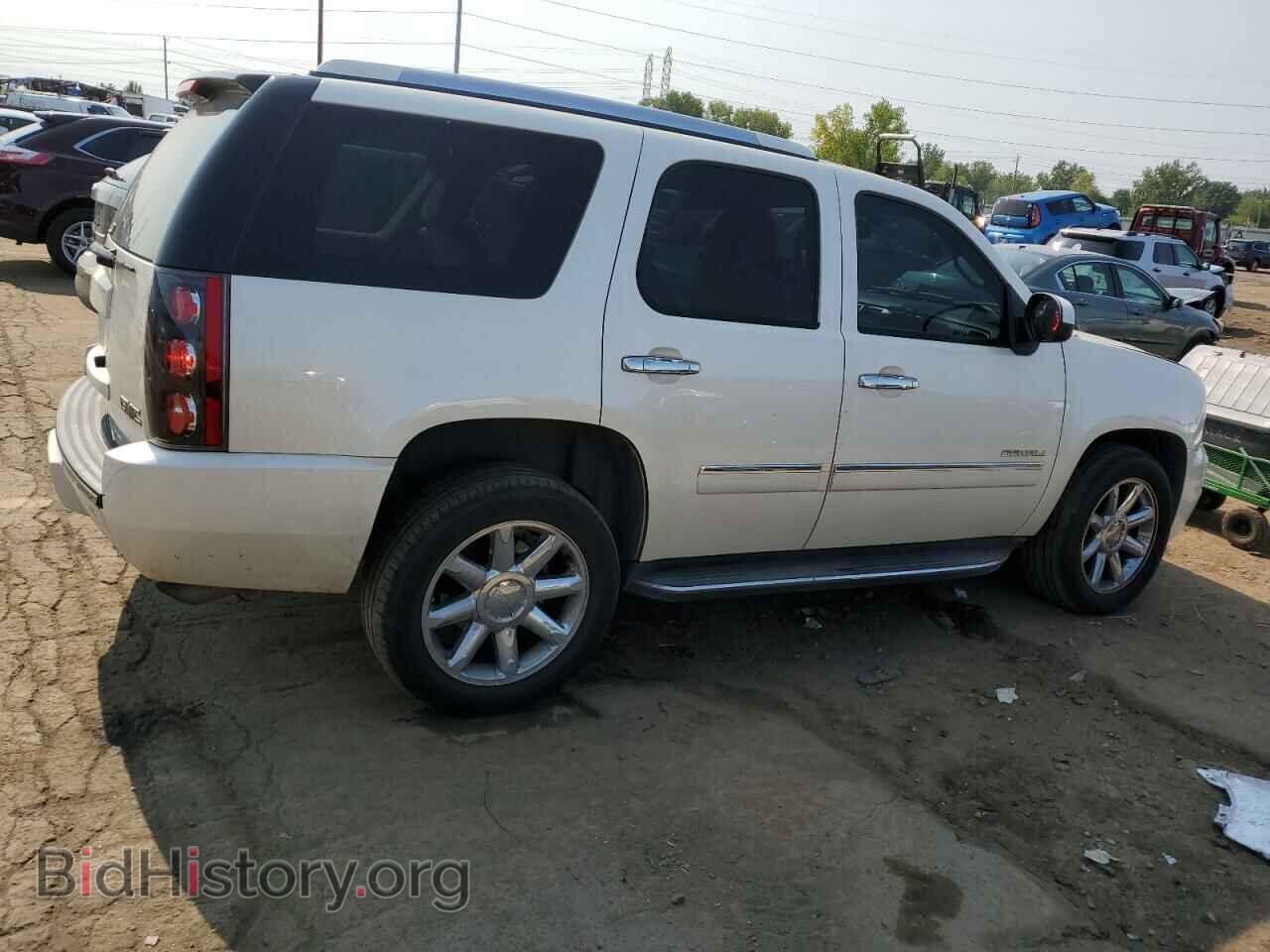 2013 GMC YUKON - VIN: 1GKS2EEF1DR324206 - Фото 3