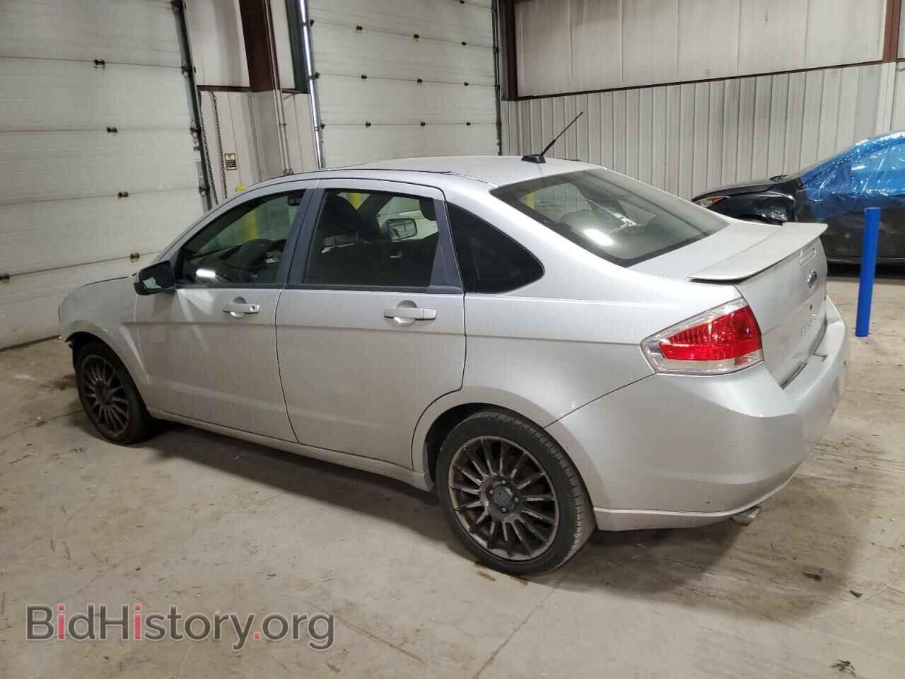 2009 FORD FOCUS - VIN: 1FAHP36N59W106950 - Фото 2