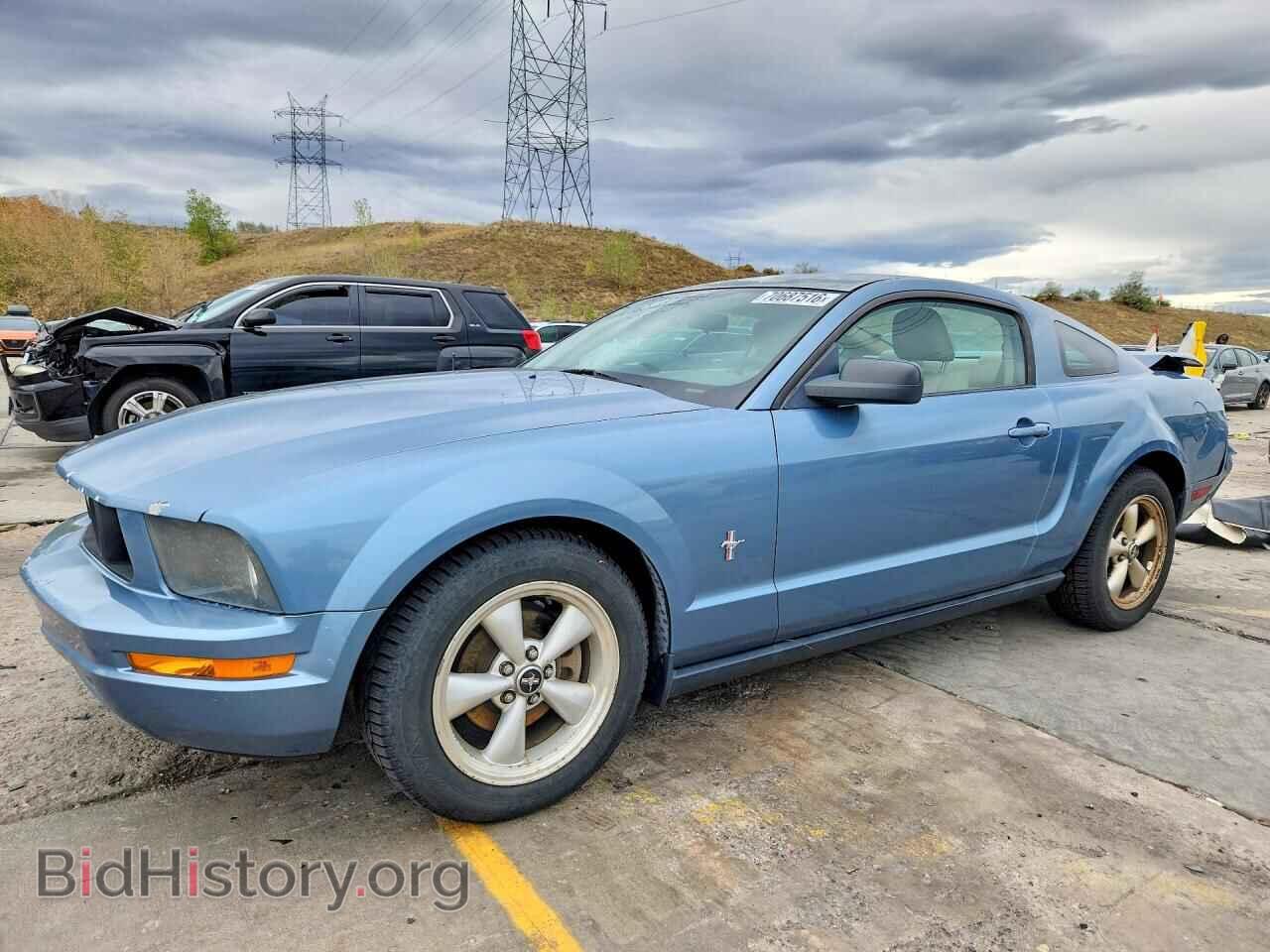 Photo 1ZVFT80N475275084 - FORD MUSTANG 2007