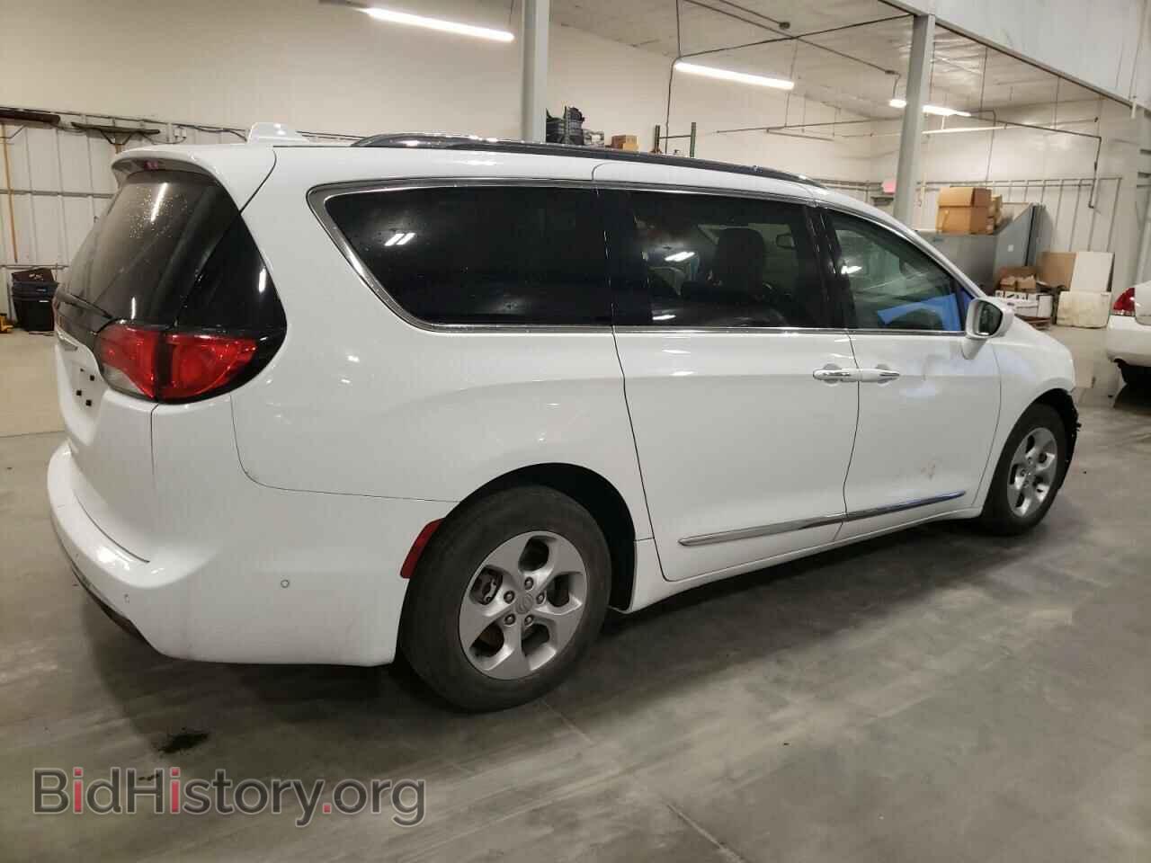 2017 CHRYSLER PACIFICA - VIN: 2C4RC1EG4HR577397 - Photo 3