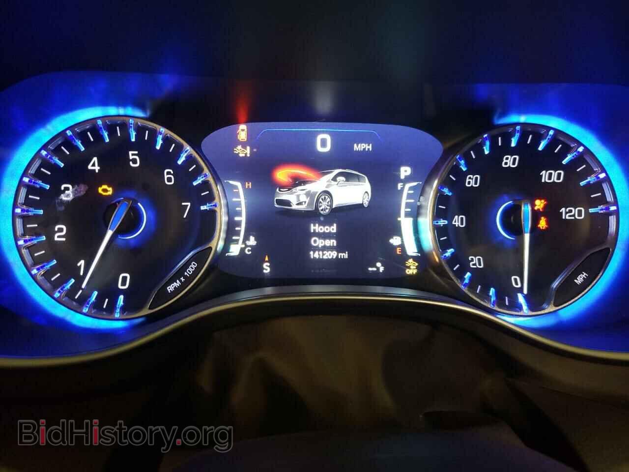 2017 CHRYSLER PACIFICA - VIN: 2C4RC1EG4HR577397 - Photo 9