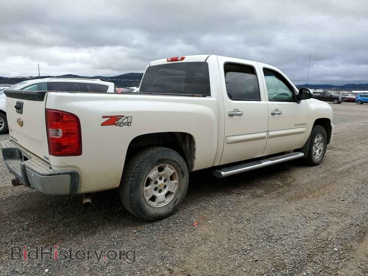 2011 CHEVROLET ALL Models - VIN: 3GCPKSE34BG327667 - Фото 3