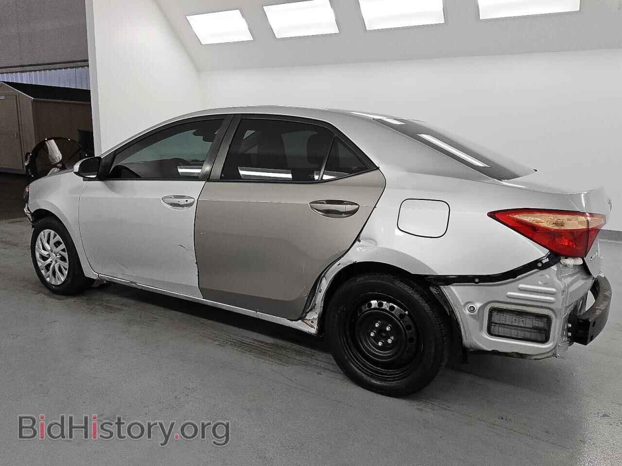 2018 TOYOTA COROLLA - VIN: 5YFBURHEXJP839372 - Фото 2
