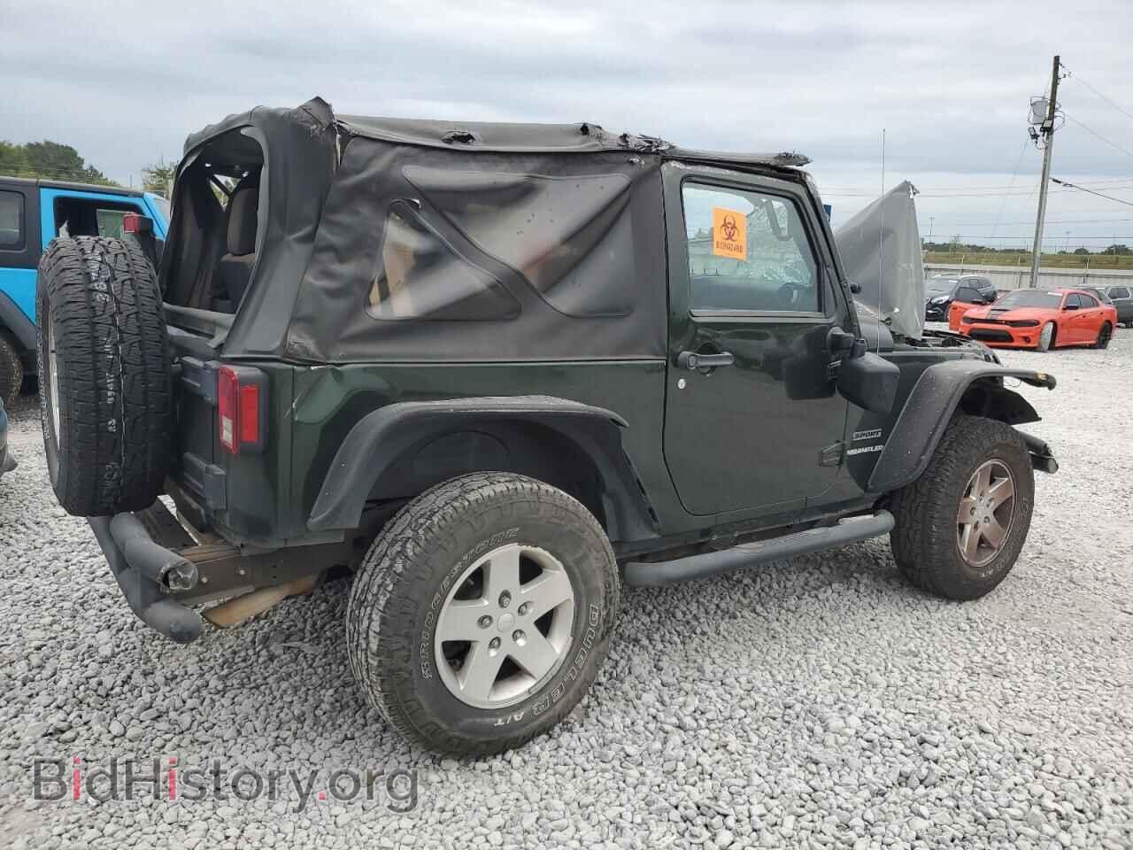 2011 JEEP WRANGLER - VIN: 1J4AA2D16BL627636 - Фото 3