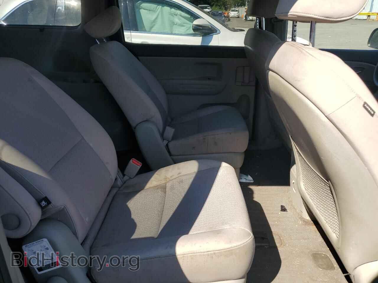 2016 KIA All Models - VIN: KNDMB5C19G6128001 - Фото 10