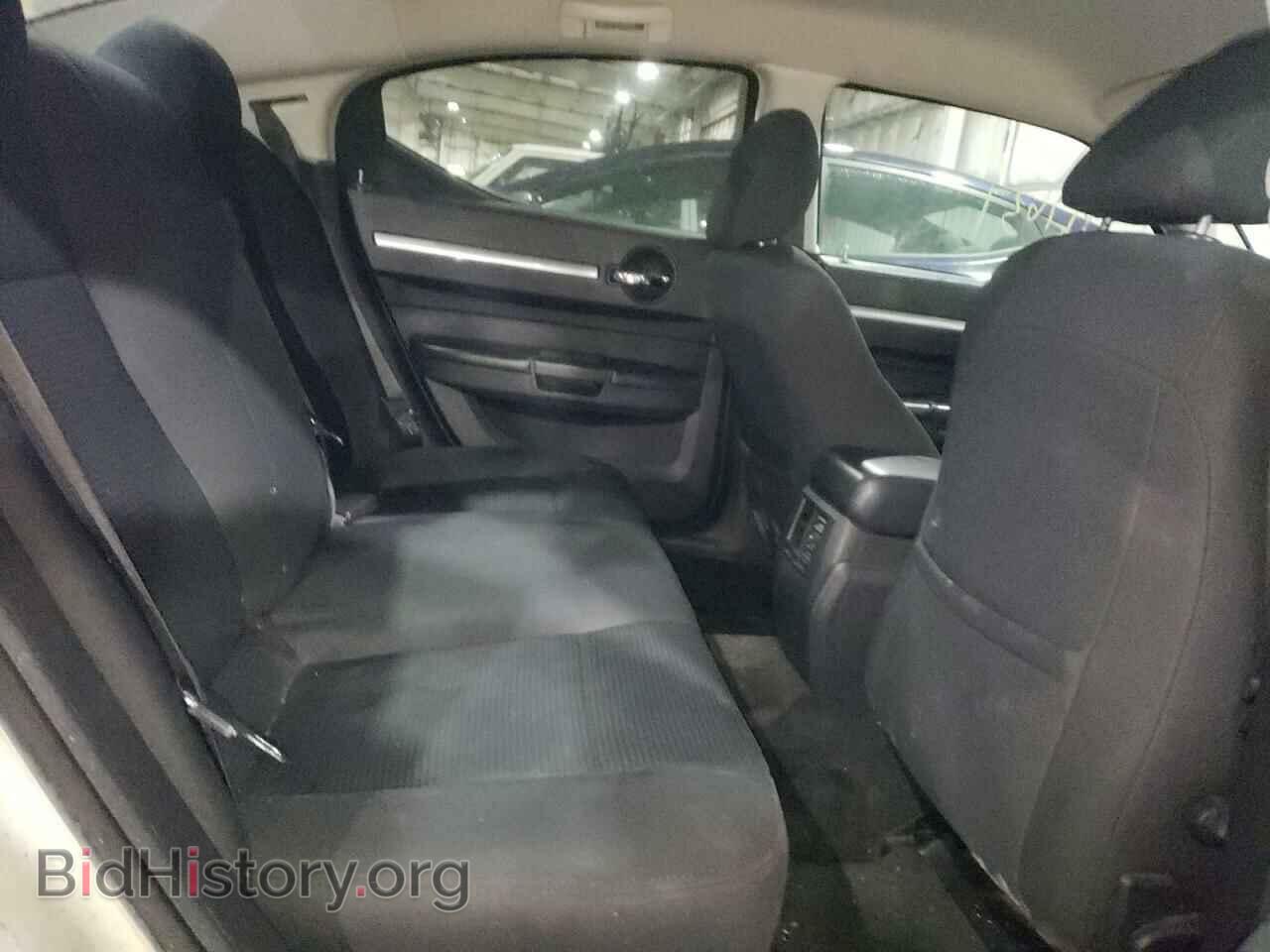 2010 DODGE CHARGER - VIN: 2B3CA4CD7AH143977 - Фото 6