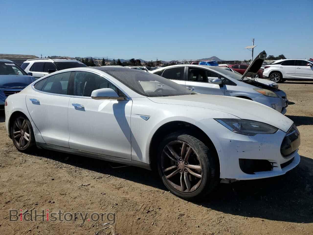 2014 TESLA MODEL S - VIN: 5YJSA1H17EFP66695 - Фото 4