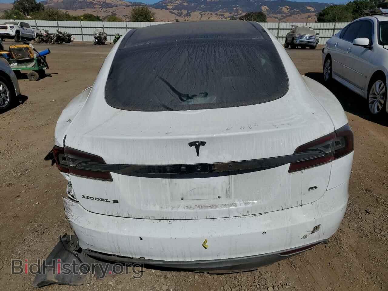 2014 TESLA MODEL S - VIN: 5YJSA1H17EFP66695 - Фото 6