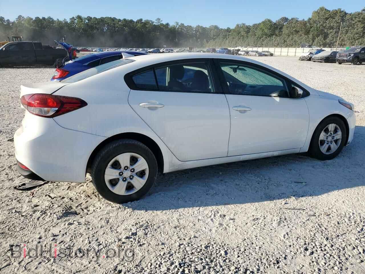 2017 KIA FORTE - VIN: 3KPFK4A72HE018204 - Фото 3