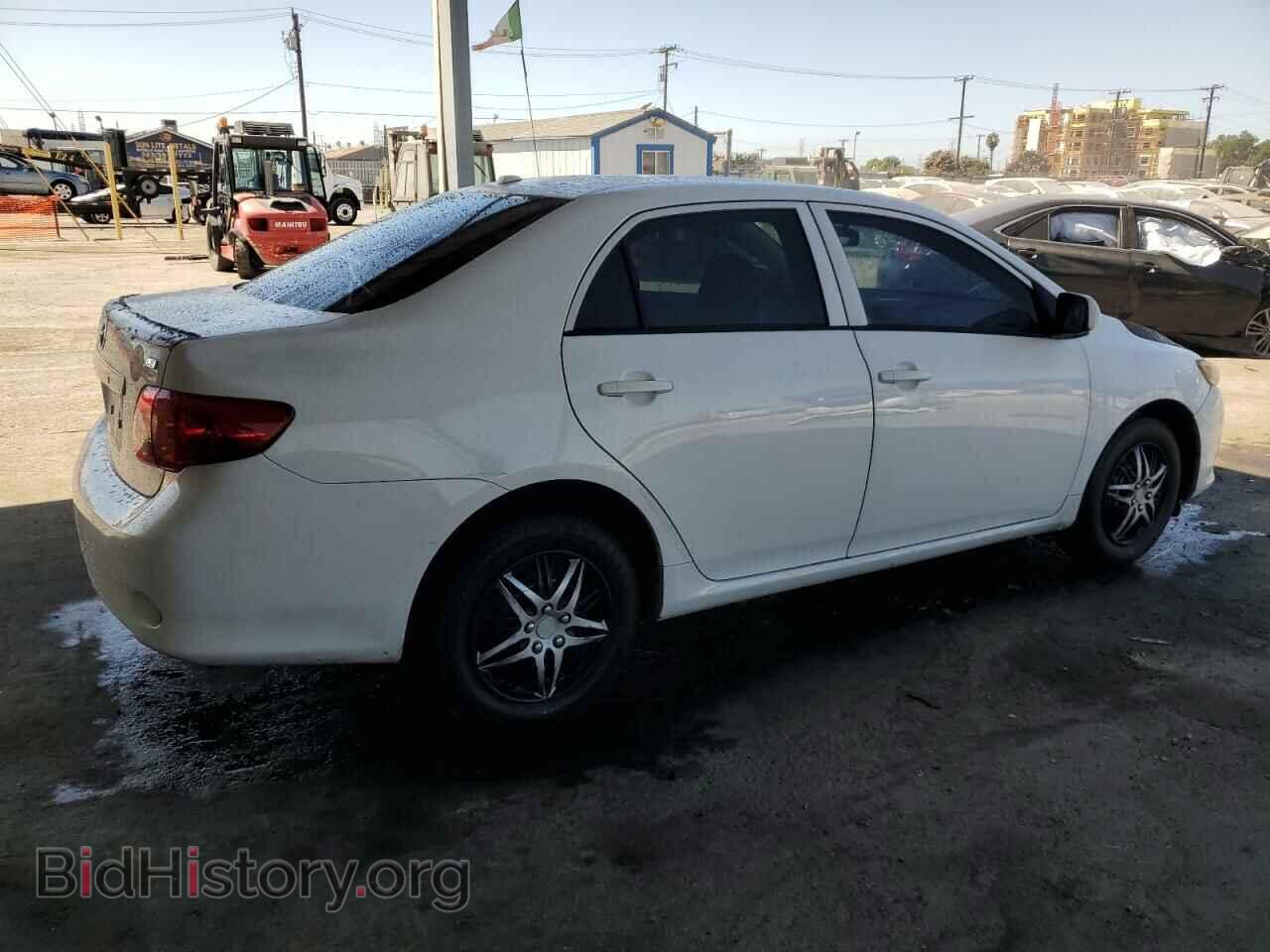 2010 TOYOTA COROLLA - VIN: JTDBU4EE2AJ080177 - Фото 3