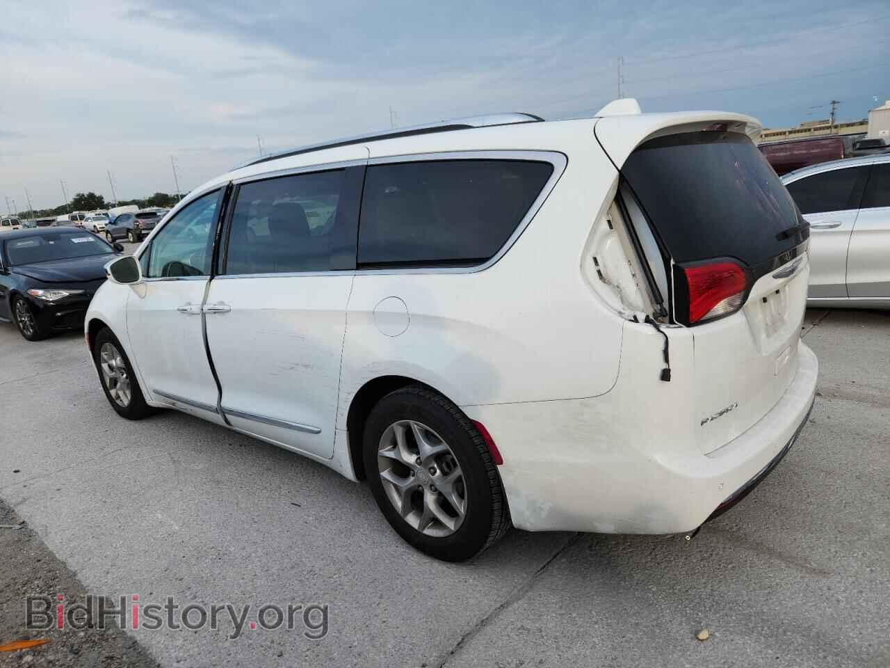 2019 CHRYSLER PACIFICA - VIN: 2C4RC1GG8KR554497 - Фото 2