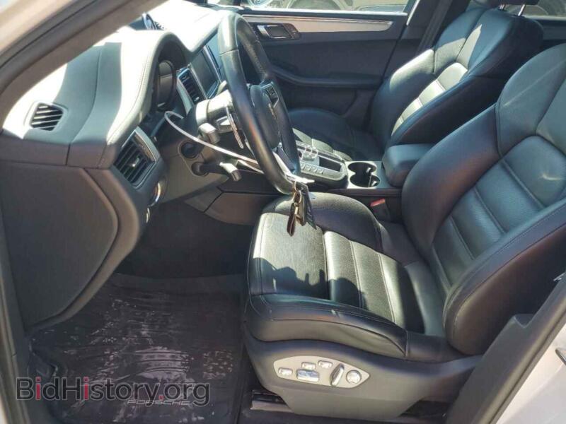 2016 Porsche MACAN (VIN WP1AF2A51GLB90343) — фото 7 из 13
