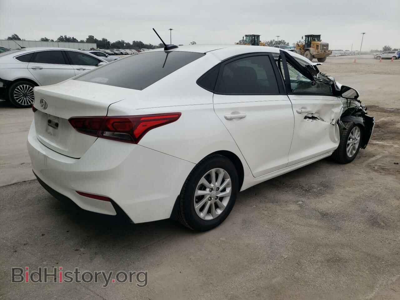 2018 HYUNDAI ACCENT - VIN: 3KPC24A39JE030713 - Фото 3
