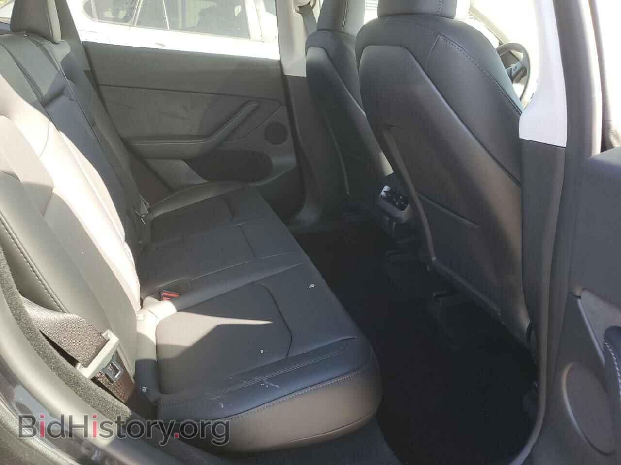 2024 TESLA MODEL Y - VIN: 7SAYGDEE7RF032021 - Photo 10