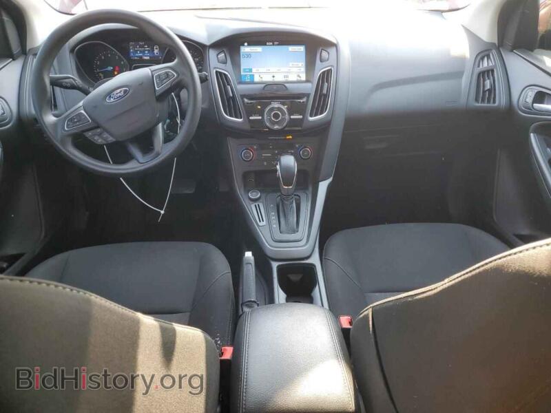 2017 Ford FOCUS (VIN 1FADP3M29HL246264) — фото 8 из 12